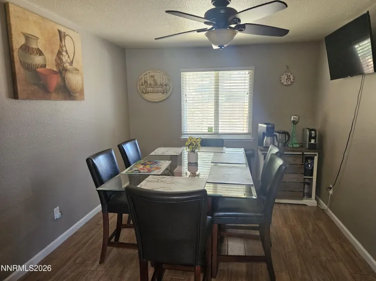 840 El Cortez, Sparks, Nevada 89434, 3 Bedrooms Bedrooms, ,3 BathroomsBathrooms,Residential,Residential,El Cortez,0,260012042