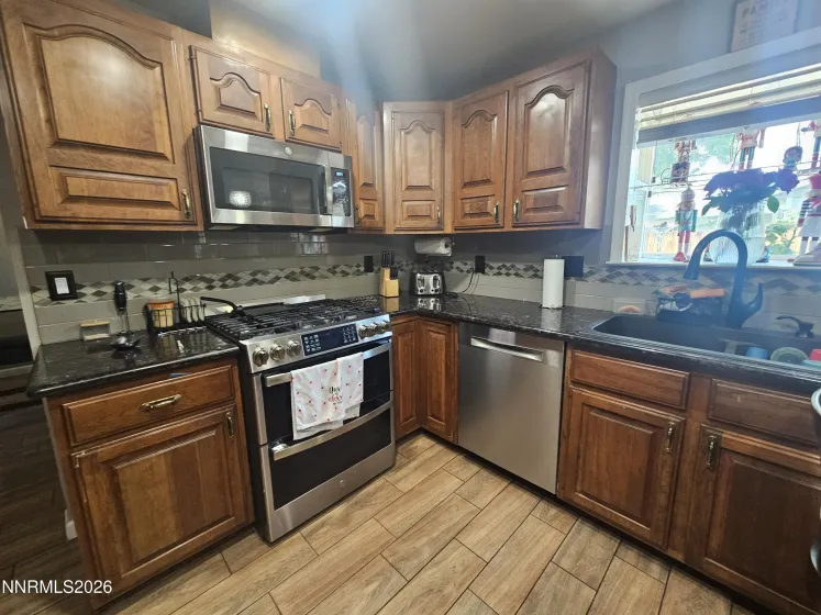 840 El Cortez, Sparks, Nevada 89434, 3 Bedrooms Bedrooms, ,3 BathroomsBathrooms,Residential,Residential,El Cortez,0,260012042