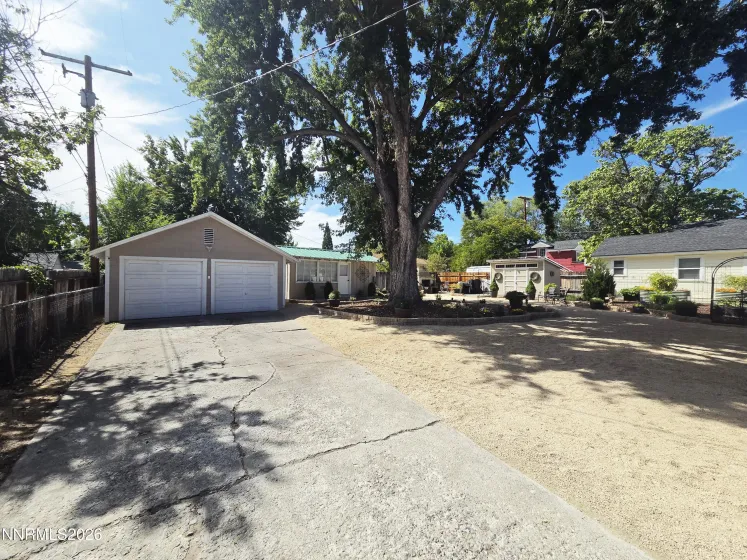 740 Plumb, Reno, Nevada 89509, 2 Bedrooms Bedrooms, ,1 BathroomBathrooms,Residential,Residential,Plumb,0,260012046