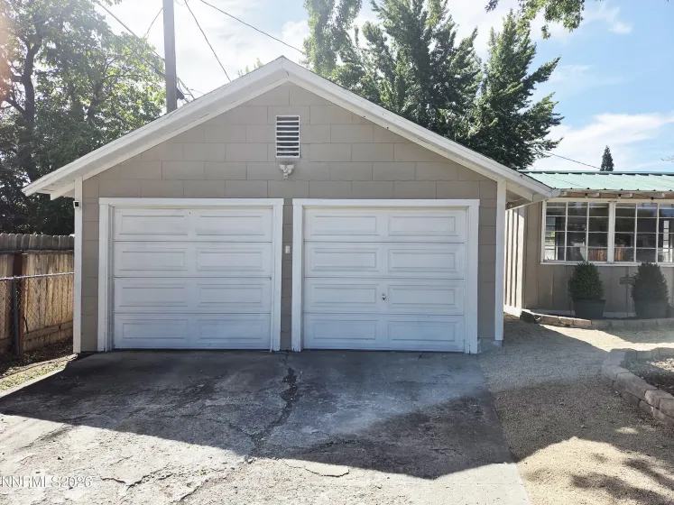 740 Plumb, Reno, Nevada 89509, 2 Bedrooms Bedrooms, ,1 BathroomBathrooms,Residential,Residential,Plumb,0,260012046