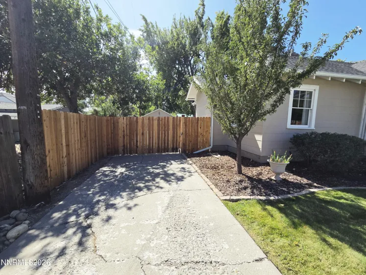 740 Plumb, Reno, Nevada 89509, 2 Bedrooms Bedrooms, ,1 BathroomBathrooms,Residential,Residential,Plumb,0,260012046