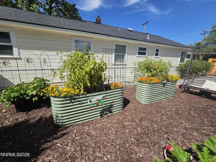 740 Plumb, Reno, Nevada 89509, 2 Bedrooms Bedrooms, ,1 BathroomBathrooms,Residential,Residential,Plumb,0,260012046