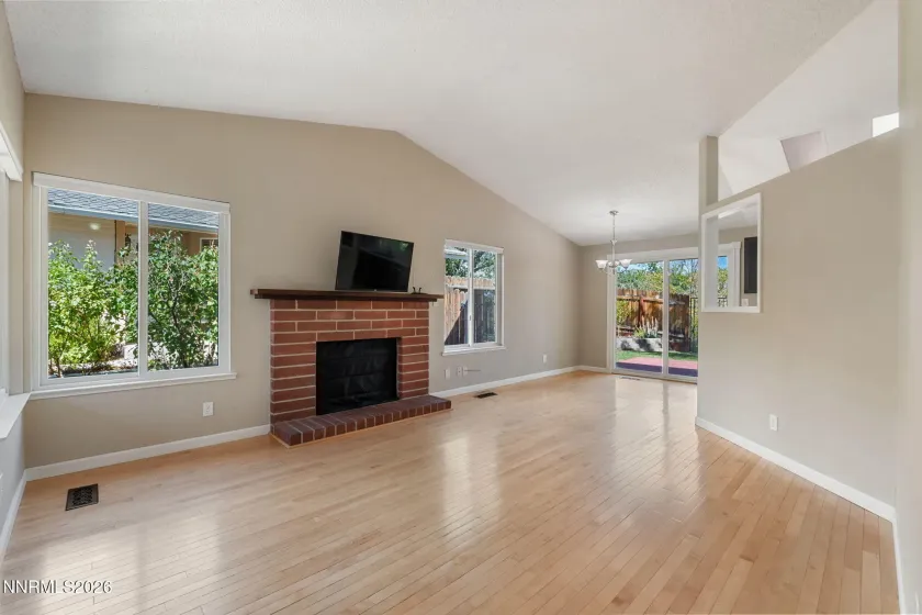 1306 Canyon Creek, Reno, Nevada 89523, 2 Bedrooms Bedrooms, ,1 BathroomBathrooms,Residential,Residential,Canyon Creek,0,260012053