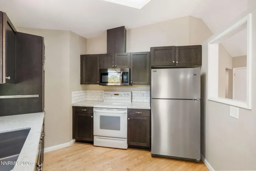 1306 Canyon Creek, Reno, Nevada 89523, 2 Bedrooms Bedrooms, ,1 BathroomBathrooms,Residential,Residential,Canyon Creek,0,260012053