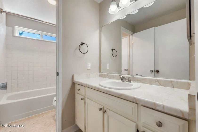 1306 Canyon Creek, Reno, Nevada 89523, 2 Bedrooms Bedrooms, ,1 BathroomBathrooms,Residential,Residential,Canyon Creek,0,260012053