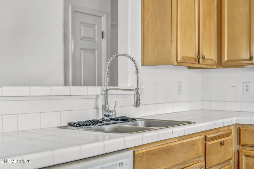 201 Emigrant, Fernley, Nevada 89408, 2 Bedrooms Bedrooms, ,1 BathroomBathrooms,Residential,Residential,Emigrant,0,260012059