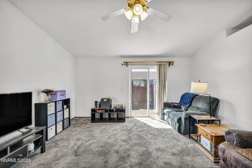 201 Emigrant, Fernley, Nevada 89408, 2 Bedrooms Bedrooms, ,1 BathroomBathrooms,Residential,Residential,Emigrant,0,260012059