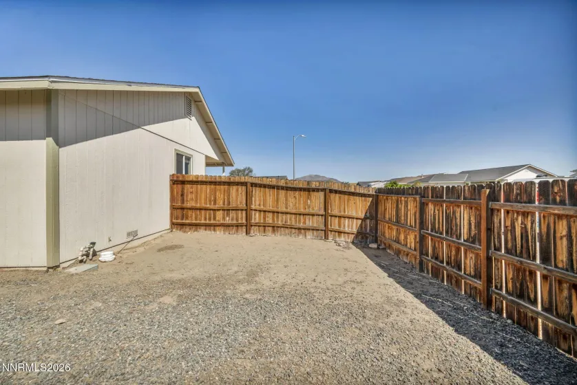 201 Emigrant, Fernley, Nevada 89408, 2 Bedrooms Bedrooms, ,1 BathroomBathrooms,Residential,Residential,Emigrant,0,260012059