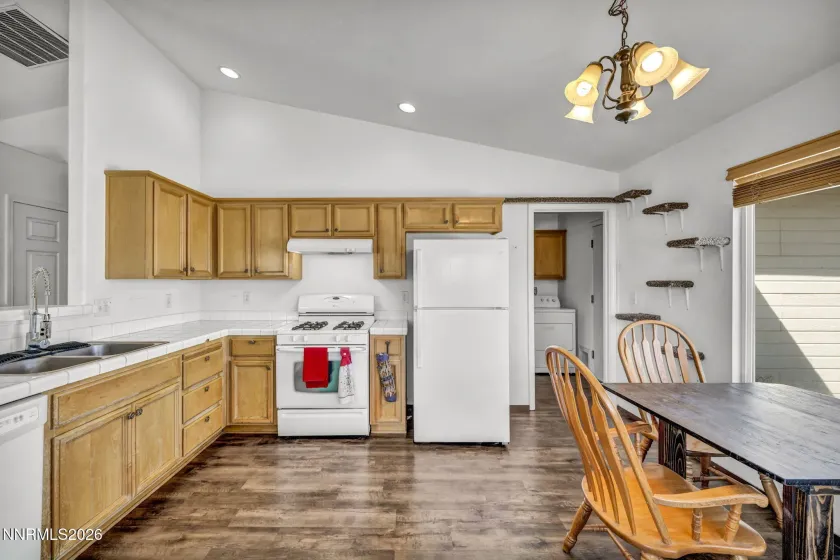 201 Emigrant, Fernley, Nevada 89408, 2 Bedrooms Bedrooms, ,1 BathroomBathrooms,Residential,Residential,Emigrant,0,260012059