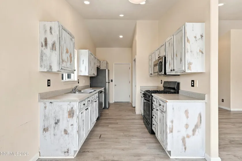 202 Rosecrest, Fernley, Nevada 89408, 3 Bedrooms Bedrooms, ,2 BathroomsBathrooms,Residential,Residential,Rosecrest,0,260012061