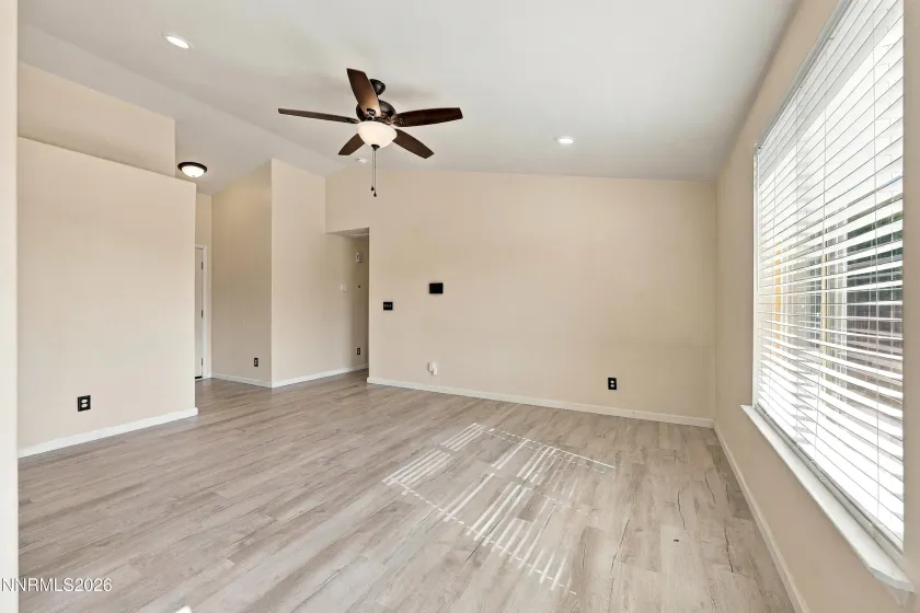 202 Rosecrest, Fernley, Nevada 89408, 3 Bedrooms Bedrooms, ,2 BathroomsBathrooms,Residential,Residential,Rosecrest,0,260012061