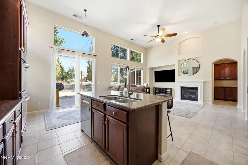 6672 Magical, Sparks, Nevada 89436, 4 Bedrooms Bedrooms, ,4 BathroomsBathrooms,Residential,Residential,Magical,0,260012063