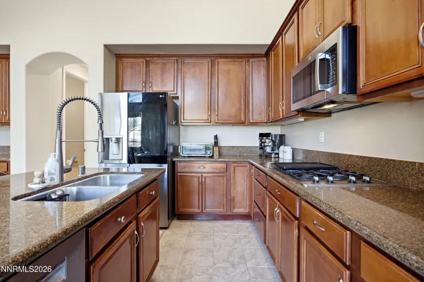 6672 Magical, Sparks, Nevada 89436, 4 Bedrooms Bedrooms, ,4 BathroomsBathrooms,Residential,Residential,Magical,0,260012063