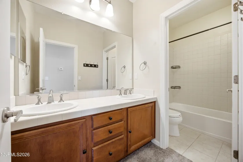 6672 Magical, Sparks, Nevada 89436, 4 Bedrooms Bedrooms, ,4 BathroomsBathrooms,Residential,Residential,Magical,0,260012063