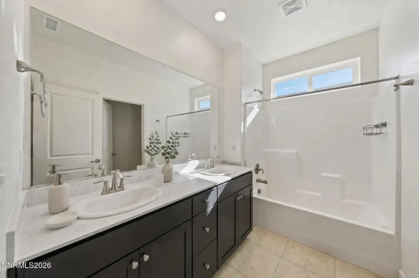 1149 Dapple, Minden, Nevada 89423, 4 Bedrooms Bedrooms, ,3 BathroomsBathrooms,Residential,Residential,Dapple,0,260012064