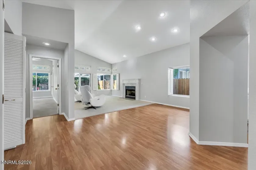6321 Copper Creek, Reno, Nevada 89519, 3 Bedrooms Bedrooms, ,2 BathroomsBathrooms,Residential,Residential,Copper Creek,0,260012069
