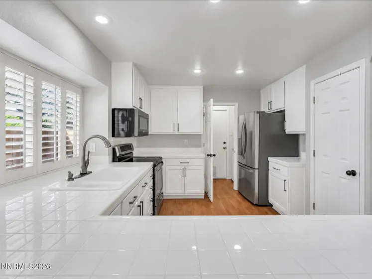 6321 Copper Creek, Reno, Nevada 89519, 3 Bedrooms Bedrooms, ,2 BathroomsBathrooms,Residential,Residential,Copper Creek,0,260012069