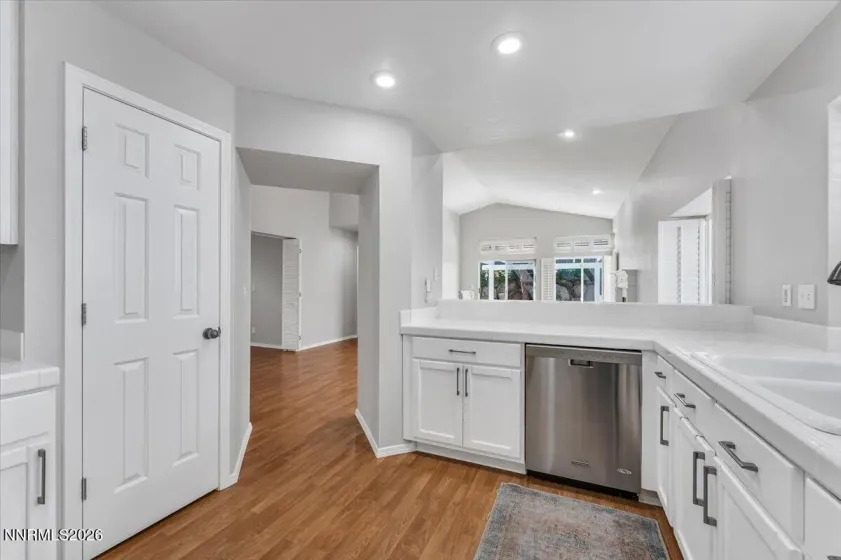 6321 Copper Creek, Reno, Nevada 89519, 3 Bedrooms Bedrooms, ,2 BathroomsBathrooms,Residential,Residential,Copper Creek,0,260012069