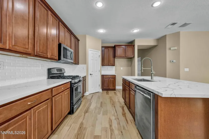 520 Needles, Reno, Nevada 89521, 4 Bedrooms Bedrooms, ,3 BathroomsBathrooms,Residential Lease,Manufactured,Needles,0,260012070