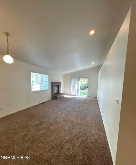 5002 Canyon Run, Sparks, Nevada 89436, 3 Bedrooms Bedrooms, ,2 BathroomsBathrooms,Residential Lease,Manufactured,Canyon Run,0,260012071