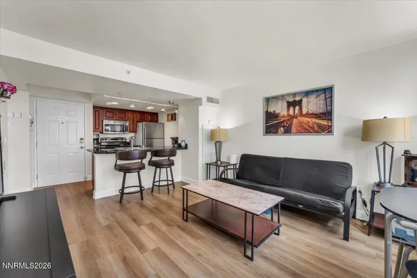 450 Arlington, Reno, Nevada 89503, 1 Bedroom Bedrooms, ,1 BathroomBathrooms,Residential,Residential,Arlington,0,260012072