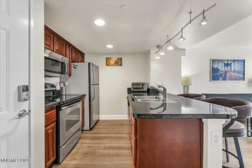 450 Arlington, Reno, Nevada 89503, 1 Bedroom Bedrooms, ,1 BathroomBathrooms,Residential,Residential,Arlington,0,260012072