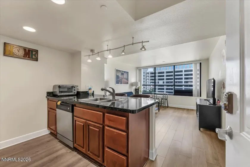450 Arlington, Reno, Nevada 89503, 1 Bedroom Bedrooms, ,1 BathroomBathrooms,Residential,Residential,Arlington,0,260012072