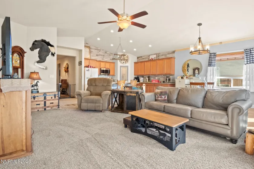 135 Cambridge, Dayton, Nevada 89403, 3 Bedrooms Bedrooms, ,3 BathroomsBathrooms,Residential,Residential,Cambridge,0,260012073