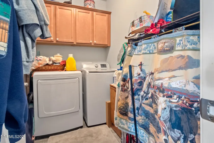 135 Cambridge, Dayton, Nevada 89403, 3 Bedrooms Bedrooms, ,3 BathroomsBathrooms,Residential,Residential,Cambridge,0,260012073