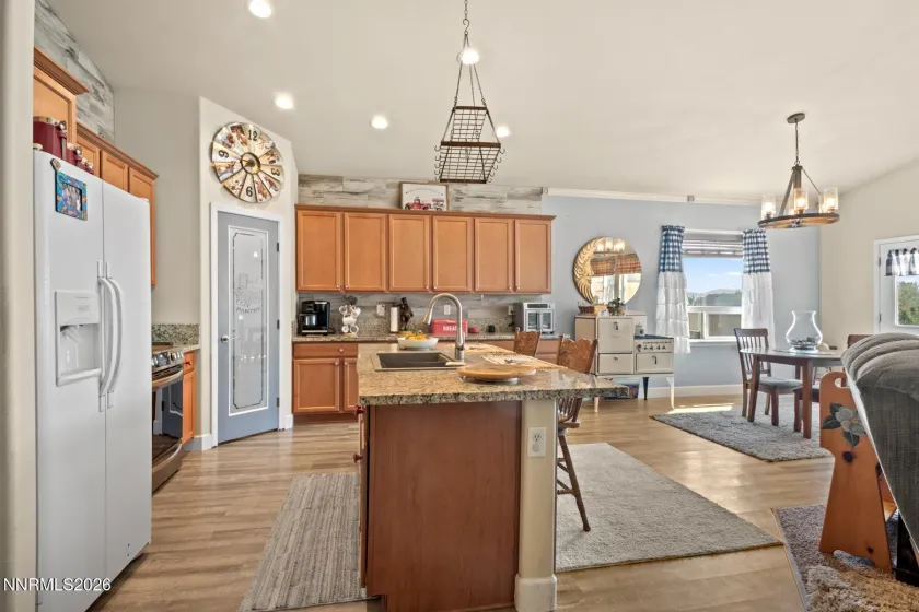 135 Cambridge, Dayton, Nevada 89403, 3 Bedrooms Bedrooms, ,3 BathroomsBathrooms,Residential,Residential,Cambridge,0,260012073