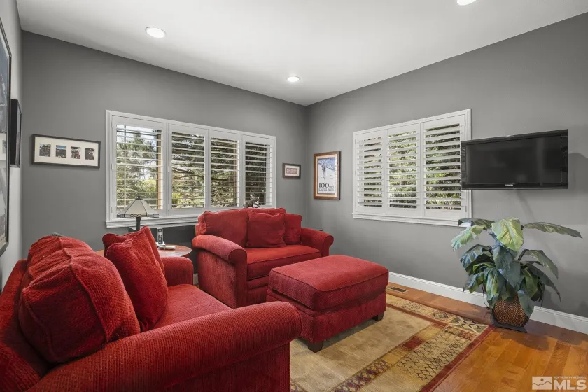 1203 Kachina, Reno, Nevada 89511, 3 Bedrooms Bedrooms, ,3 BathroomsBathrooms,Residential,Residential,Kachina,0,260012074