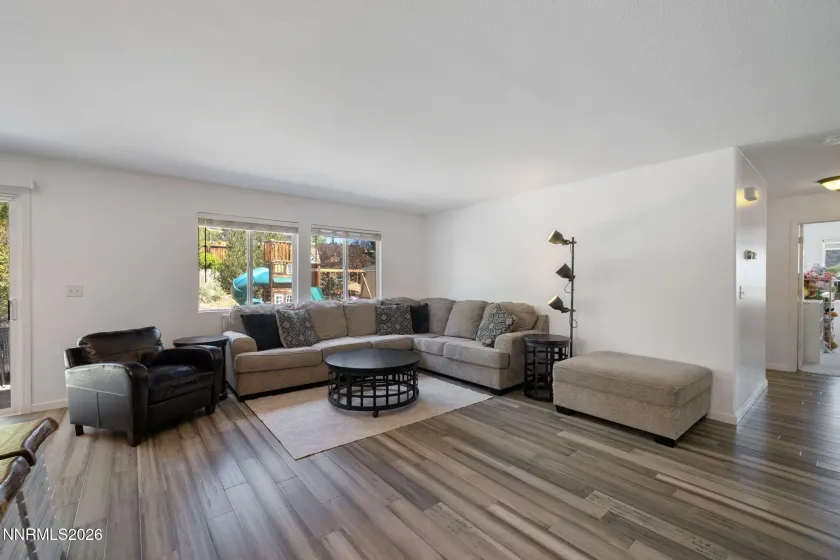 4029 Kings Row, Reno, Nevada 89503, 3 Bedrooms Bedrooms, ,2 BathroomsBathrooms,Residential,Residential,Kings Row,0,260012075
