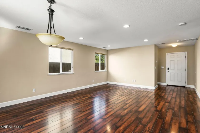 11565 Verazae, Reno, Nevada 89521, 4 Bedrooms Bedrooms, ,3 BathroomsBathrooms,Residential,Residential,Verazae,0,260012076