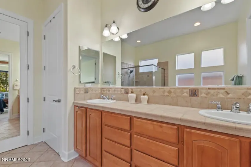 9080 Cabin Creek, Reno, Nevada 89523, 3 Bedrooms Bedrooms, ,2 BathroomsBathrooms,Residential,Residential,Cabin Creek,0,260007517