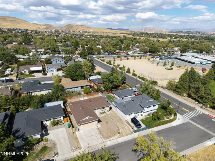 3035 Attridge, Reno, Nevada 89503, 4 Bedrooms Bedrooms, ,2 BathroomsBathrooms,Residential,Residential,Attridge,0,260012085