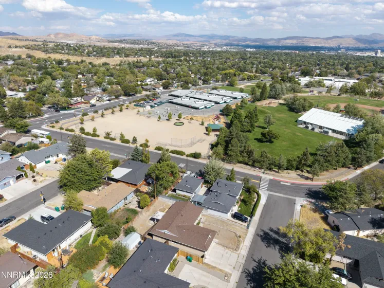 3035 Attridge, Reno, Nevada 89503, 4 Bedrooms Bedrooms, ,2 BathroomsBathrooms,Residential,Residential,Attridge,0,260012085
