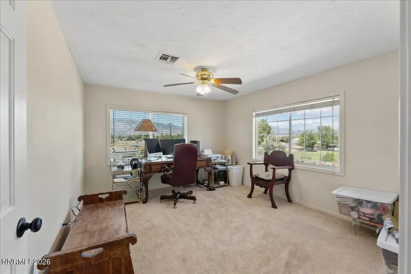 990 Riverview, Gardnerville, Nevada 89460, 4 Bedrooms Bedrooms, ,3 BathroomsBathrooms,Residential,Residential,Riverview,0,260012091