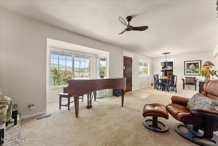990 Riverview, Gardnerville, Nevada 89460, 4 Bedrooms Bedrooms, ,3 BathroomsBathrooms,Residential,Residential,Riverview,0,260012091