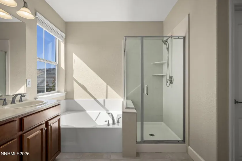1670 Samantha Crest, Reno, Nevada 89523, 4 Bedrooms Bedrooms, ,3 BathroomsBathrooms,Residential,Residential,Samantha Crest,0,260012093