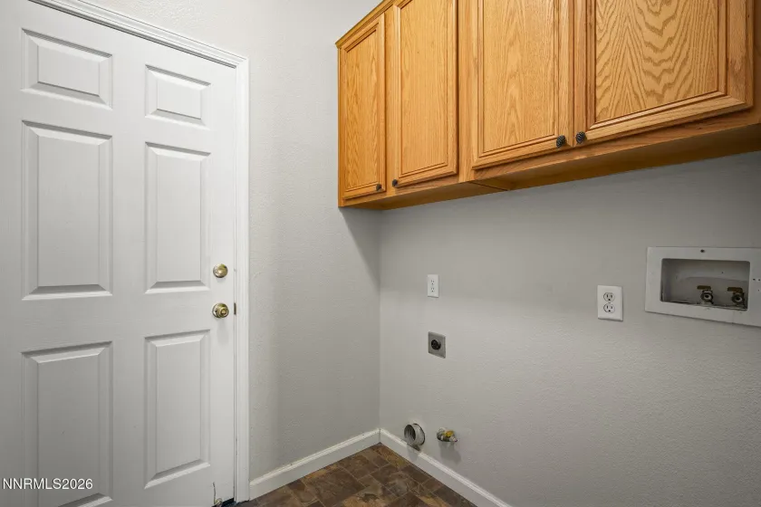 140 Coventry, Carson City, Nevada 89703, 3 Bedrooms Bedrooms, ,2 BathroomsBathrooms,Residential,Residential,Coventry,0,260012094