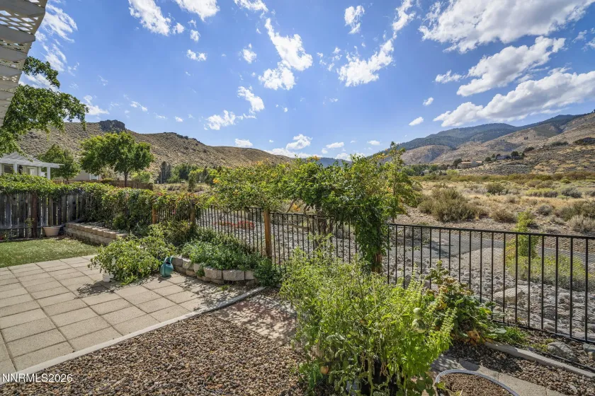 140 Coventry, Carson City, Nevada 89703, 3 Bedrooms Bedrooms, ,2 BathroomsBathrooms,Residential,Residential,Coventry,0,260012094