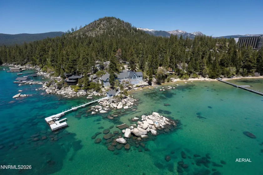 9898 Lake, Kings Beach, California 96143, 7 Bedrooms Bedrooms, ,5 BathroomsBathrooms,Residential,Residential,Lake,0,260012096