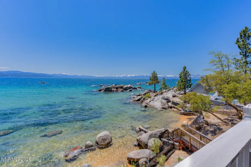 9898 Lake, Kings Beach, California 96143, 7 Bedrooms Bedrooms, ,5 BathroomsBathrooms,Residential,Residential,Lake,0,260012096