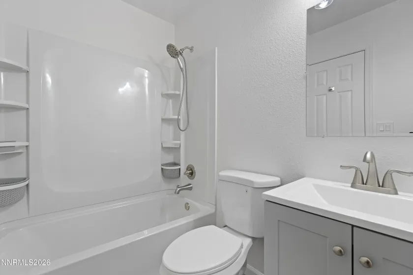 830 Long Valley, Gardnerville, Nevada 89460, 3 Bedrooms Bedrooms, ,2 BathroomsBathrooms,Residential,Residential,Long Valley,0,260012097