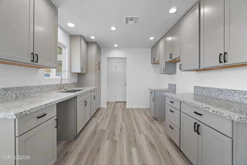 830 Long Valley, Gardnerville, Nevada 89460, 3 Bedrooms Bedrooms, ,2 BathroomsBathrooms,Residential,Residential,Long Valley,0,260012097