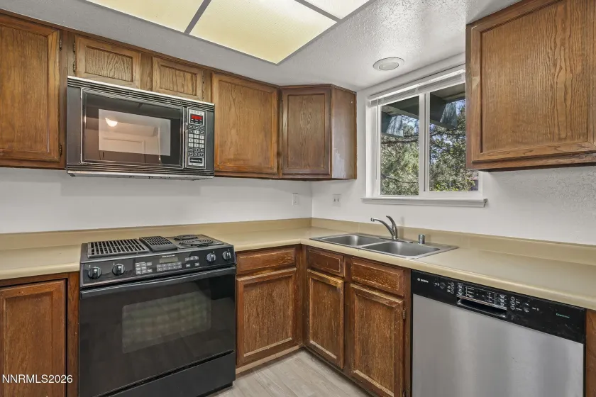 845 Wyoming, Reno, Nevada 89503, 3 Bedrooms Bedrooms, ,3 BathroomsBathrooms,Residential,Residential,Wyoming,0,260012098