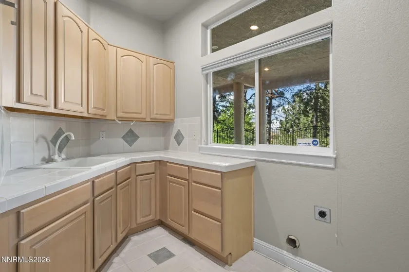3293 Belford, Reno, Nevada 89509, 3 Bedrooms Bedrooms, ,3 BathroomsBathrooms,Residential,Residential,Belford,0,260012101