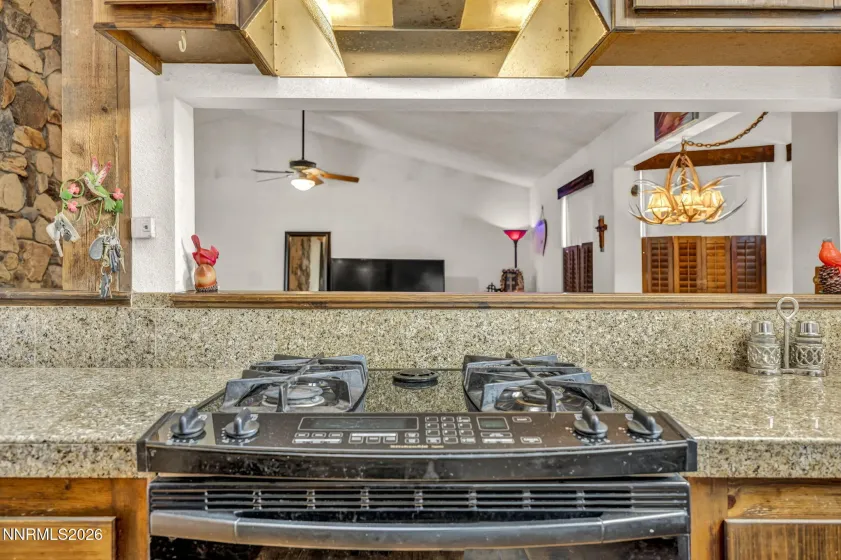107281 U.S. 395, Coleville, California 96107, 2 Bedrooms Bedrooms, ,2 BathroomsBathrooms,Residential,Residential,U.S. 395,0,260012102