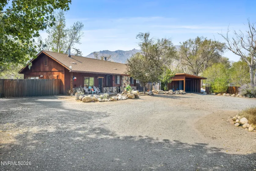 107281 U.S. 395, Coleville, California 96107, 2 Bedrooms Bedrooms, ,2 BathroomsBathrooms,Residential,Residential,U.S. 395,0,260012102