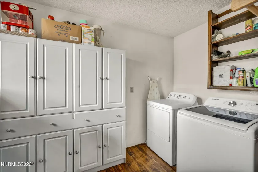 107281 U.S. 395, Coleville, California 96107, 2 Bedrooms Bedrooms, ,2 BathroomsBathrooms,Residential,Residential,U.S. 395,0,260012102